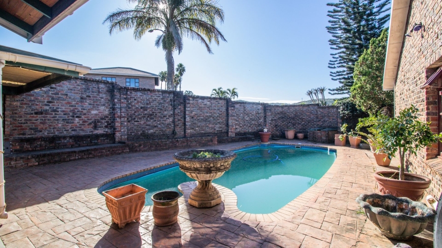 4 Bedroom Property for Sale in Dorchester Heights Eastern Cape